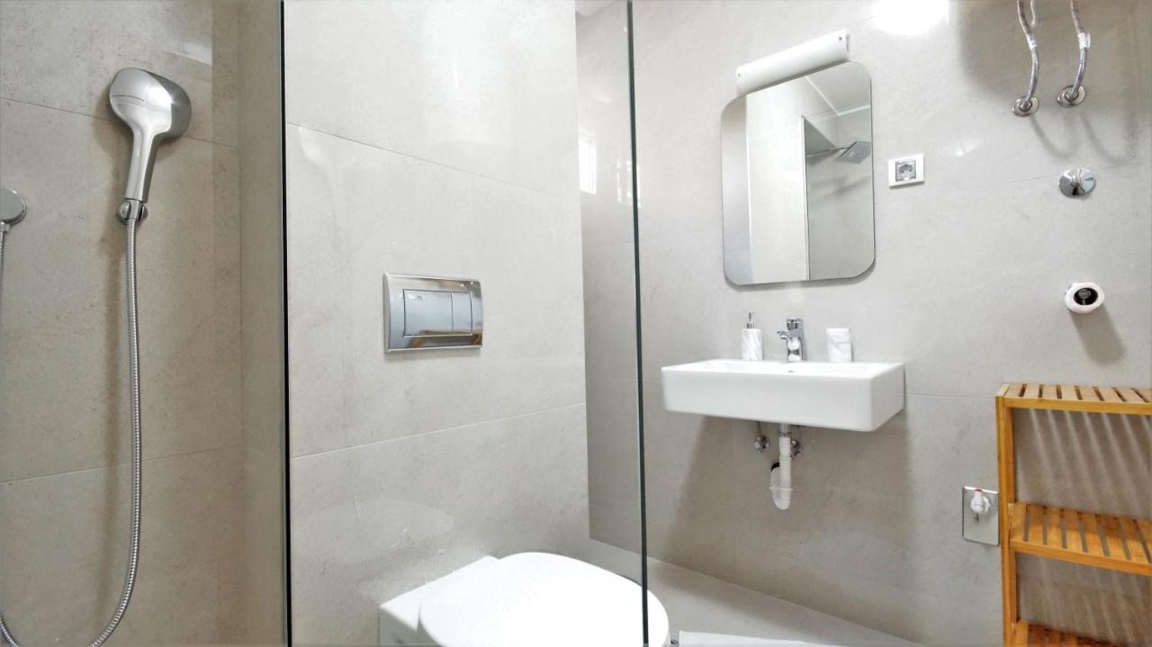 Kala Rooms & Suites Budua Esterno foto