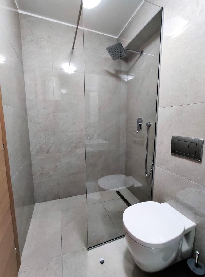 Kala Rooms & Suites Budua Esterno foto