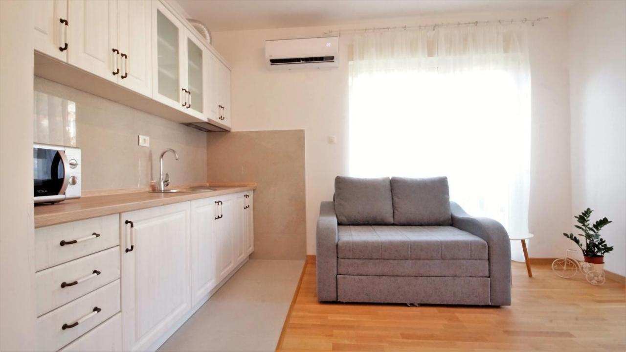 Kala Rooms & Suites Budua Esterno foto