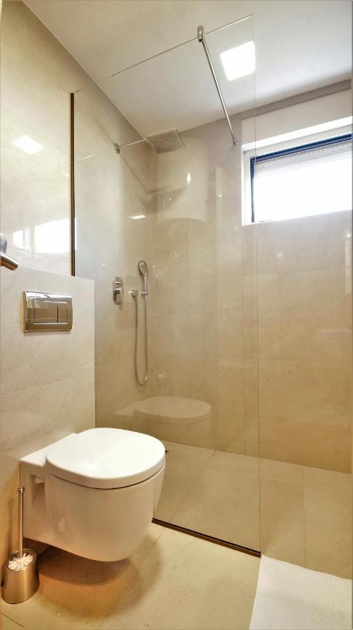Kala Rooms & Suites Budua Esterno foto