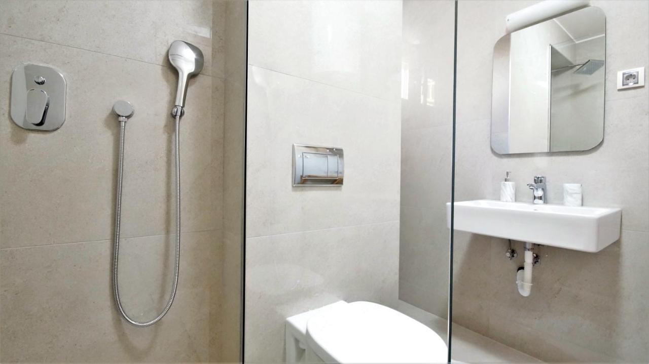 Kala Rooms & Suites Budua Esterno foto