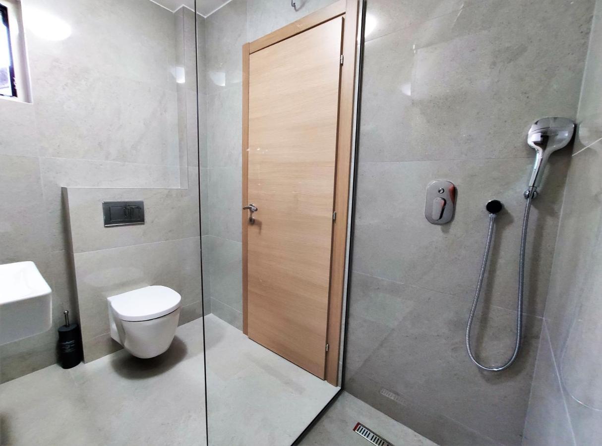 Kala Rooms & Suites Budua Esterno foto